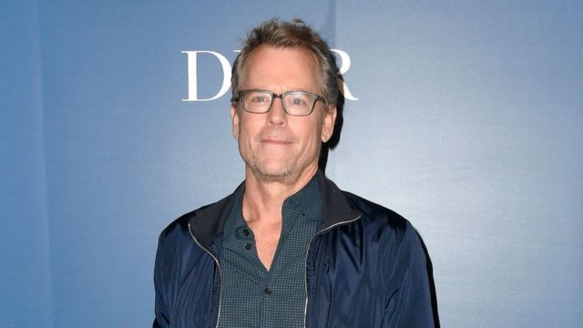 Greg Kinnear