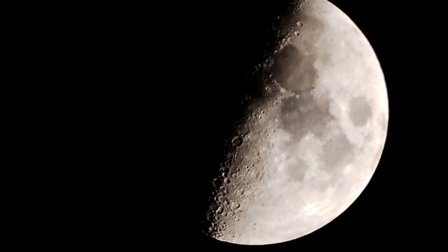 2022年以阿耳忒弥斯（Artemis）1号发射结束，那是登月飞船在不载人的情况下被发射进入太空并绕行月球(photo:BBC)