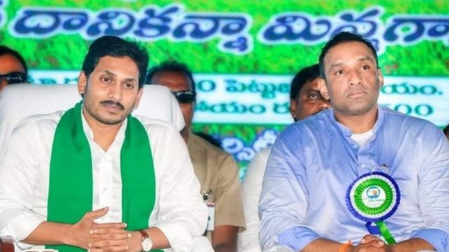 సీఎం జగన్‌తో మంత్రి మేకపాటి గౌతమ్ రెడ్డి