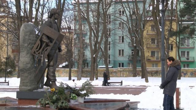 Пам'ятник Роману Гурику у Франківську