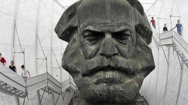 Busto de Marx