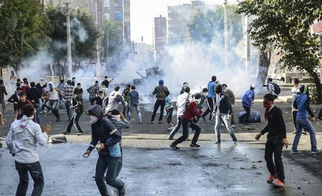 Kobani protests in Diyarbakır, October 7, 2014