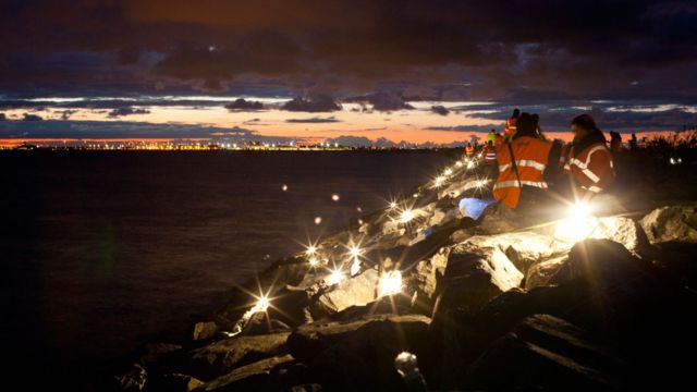 En 2013 Dinamarca y Suecia conmemoraron el 70 aniversario del histórico rescate de los judíos daneses con una instalación de luces en ambas orillas.