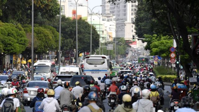 Dân Miền Tây Kẹt Xe Về Sài Gòn Sau Tết 'Vì Không Đủ Cầu Đường'? - Bbc News  Tiếng Việt