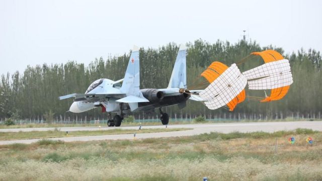 参加西部·联合-2021演习的俄方苏-30战机8月初在中国进行了适应性训练。(photo:BBC)