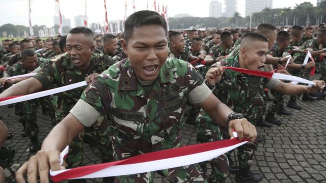 tni, australia, militer