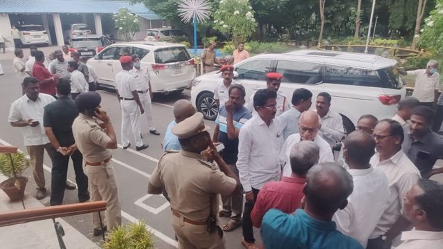 புதுச்சேரி போராட்டம்