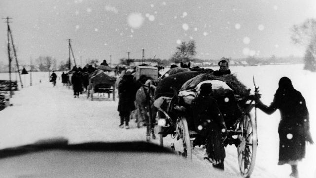 Refugiados procedentes del este de Alemania huyendo del avance del Ejército Rojo.