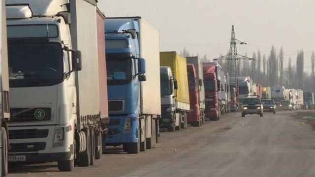 Кыргызстанга к?п товарлар Кытайдан келет, башка ?лк?л?рг? реэкспорт болот