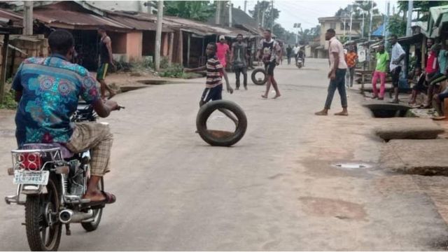 Pipo dey play ball for street for Orlu