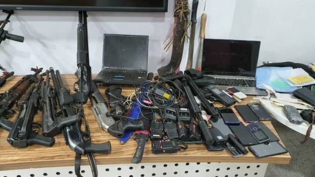Weapons DSS claim say dem carry comot from Sunday Igboho house