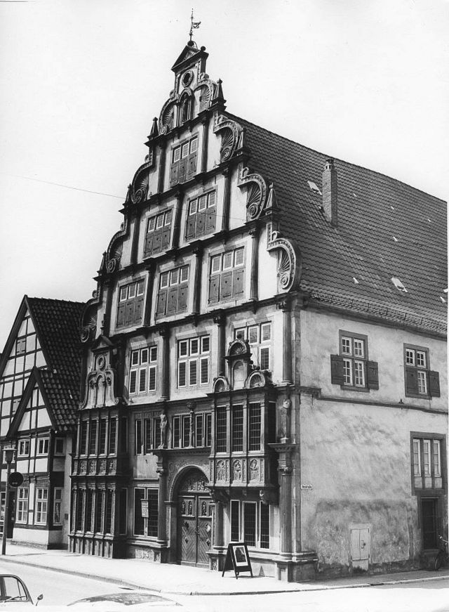 Hexenbürgermeisterhaus, Lemgo, built in 1571