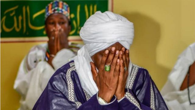 Emir Sanusi dey pray