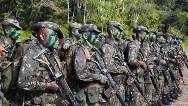 Exercito reforça fronteira com a Colômbia - Revista Sociedade Militar