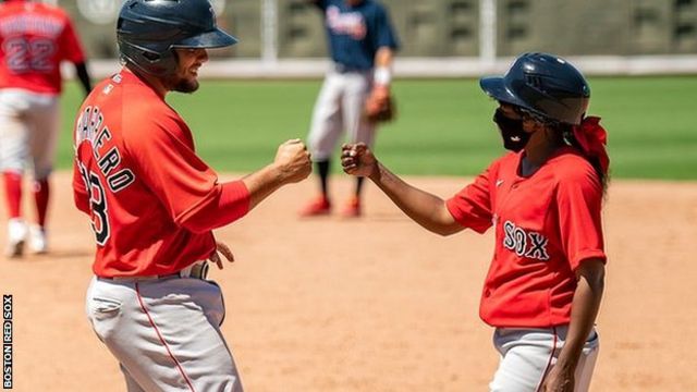 San Francisco Giants: Alyssa Nakken becomes first woman to coach on-field  in regular season - BBC Sport