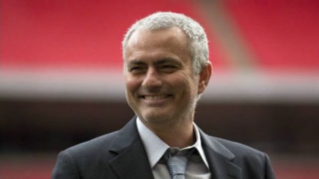 Selon l'entraineur portugais surnommé "The Spécial one", le mercato sera "doux" pour les "Red Devils".