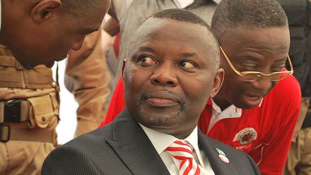 Vital Kamerhe ni umuyobozi w'ishyaka UNC ritavuga rumwe n'ubutegetsi, mu 2018 yifatanyije na Félix Tshisekedi mu matora y'umukuru w'igihugu