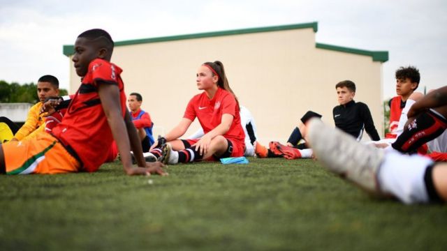 Préparation et entrainement : quelles différences entre hommes et femmes ?  - Foot d'elles