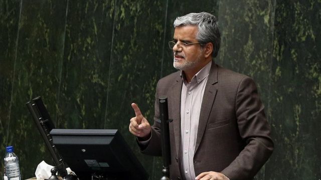 محمود صادقی
