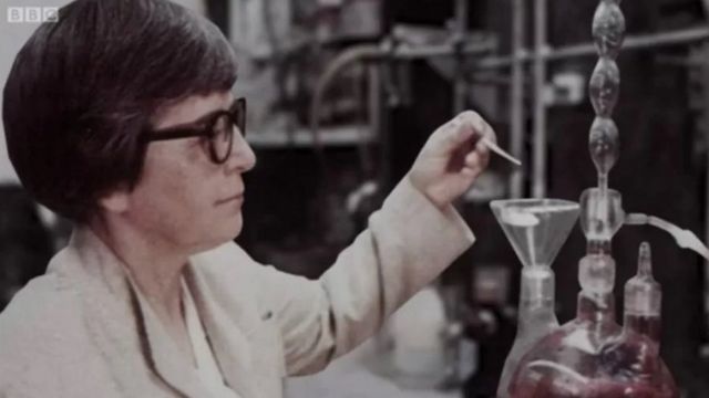 ஸ்டீபனி கோவலெக்