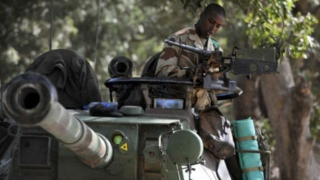 L'explosion s'est produite entre les régions de Ségou et Mopti, dans le centre du pays
