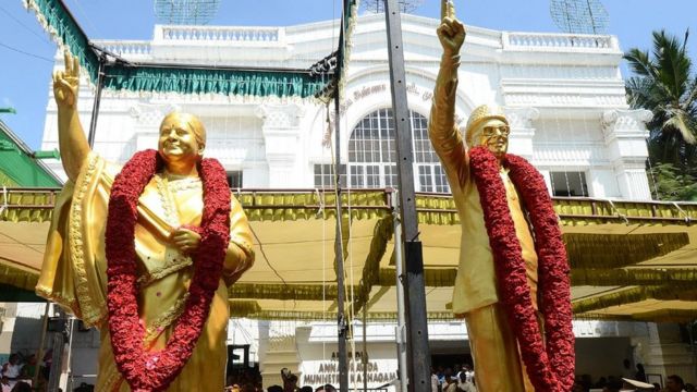 ஜெயலலிதா சிலை