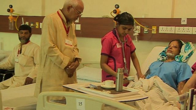 Acid attack victim in hospital in Delhi.