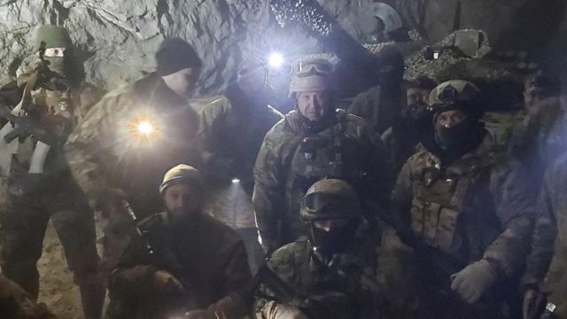 Photo showing Yevgeny Prigozhin inside the Soledar salt mine