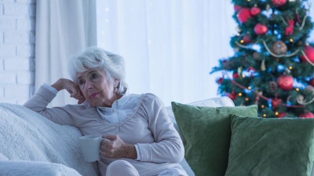 Os idosos que vão passar o Natal sozinhos - BBC News Brasil Os idosos que vão passar o Natal sozinhos - BBC News Brasil