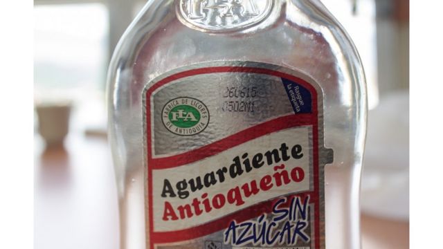 Aguardiente colombiano.