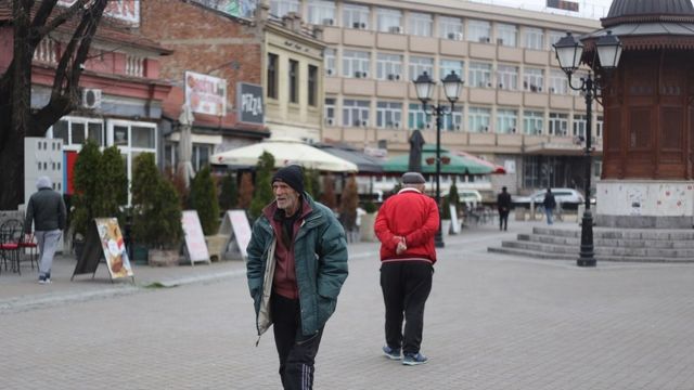 Korona virus i Novi Pazar: Sve do prvog slučaja zaraze Kovid-19 virusom,  svi su mislili, „neće nas“ - BBC News na srpskom