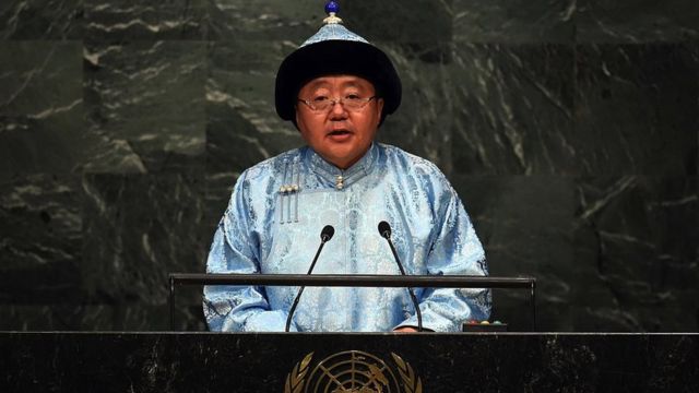 蒙古前总统恰希亚·额勒贝格道尔吉在联合国大会上发言(photo:BBC)