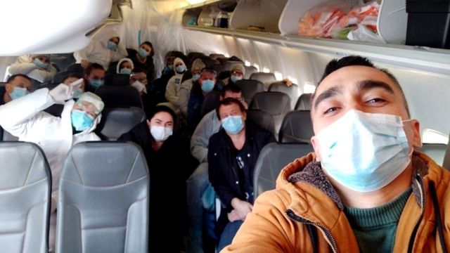 Журналіст Олександр Махов разом з евакуйованими з Китаю перебуває на двотижневому карантині