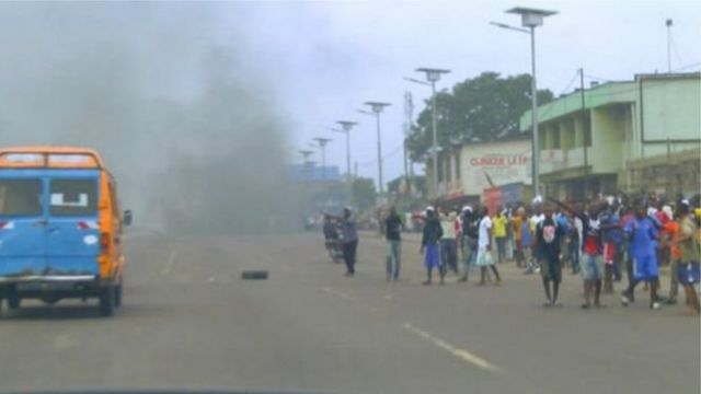 La police affrontait les adeptes du mouvement politico-religieux Bundu Dia Kongo.