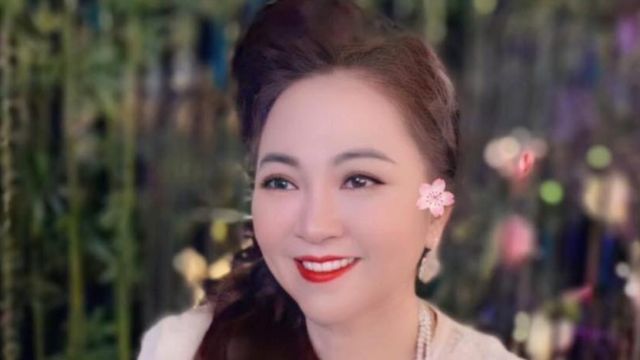 Bà Nguyễn Phương Hằng có nhiều người hâm mộ