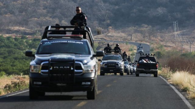 الشرطة المكسيكية وتصديها للكارتيلات