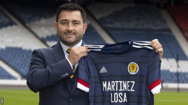 Pedro Martinez Losa hoping fans roar Scotland to 2023 World Cup