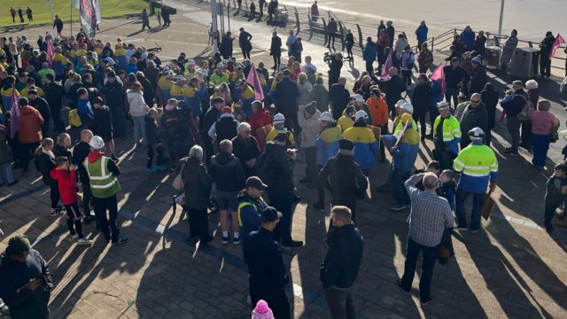 UK, Tata Steel sign 1.25 million pound deal; protest over potential job  cuts - Hindustan Times