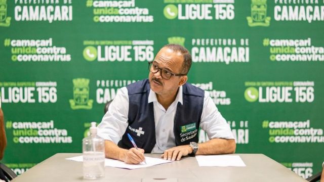 O prefeito de Camaçari, Elinaldo Araújo