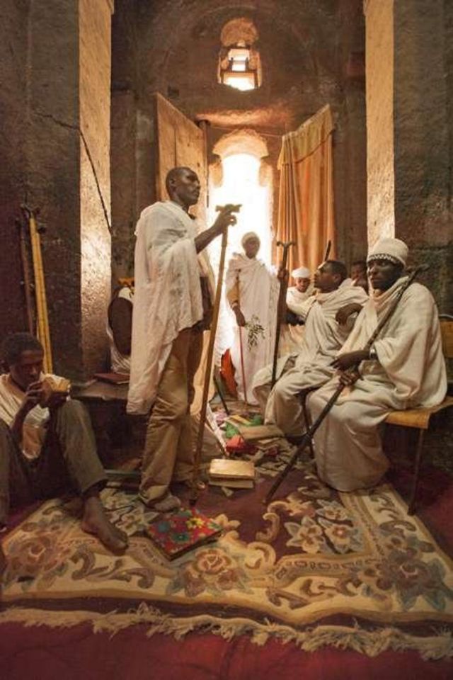 الإيمان من خلال العدسة