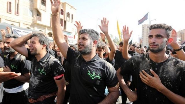 تتحوّل كربلاء التي تضمّ مرقدي الإمام الحسين وأخيه العبّاس، إلى وجهة مهمّة بالنسبة للشيعة.