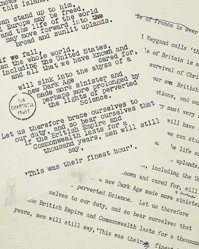 Rascunho e versão final do discurso de Churchill de 18 de junho de 1940