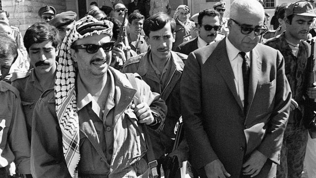 فلسطینی رہنما یاسر عرفات اور اردن کے صدر باہی لگدھام
