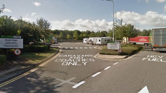 ፖሊስ ዓዲ-እንግሊዝ 9 ኤርትራውያን ስደተኛታት ኣብ ቀይዲ ኣእትዩ