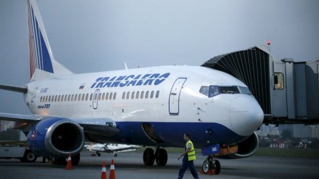 Ukraine Crisis: Kiev Bans Russian Airlines' Flights - Bbc News