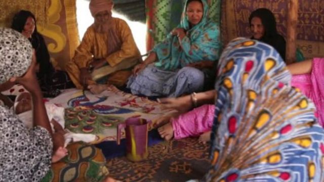 Comme ses réfugiés maliens établis au Burkina Faso, de nombreux ressortissants du Mali ont quitté leur pays à cause de la guerre dans le nord.