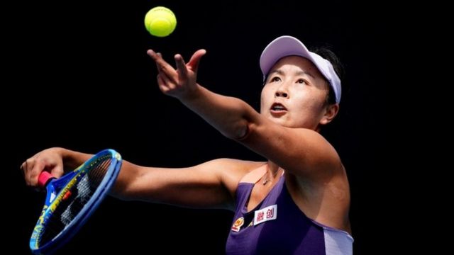 'Yar wsan tennis ta China Peng Shuai lokacin wasan da ta buga a shekarar 2020 a Melbourne