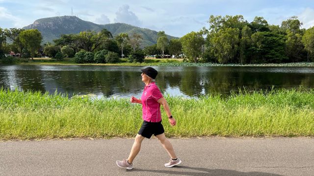 Tania artık her gün 5 kilometre yürüyor