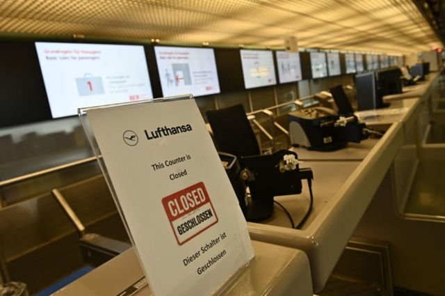 Стойка Lufthansa