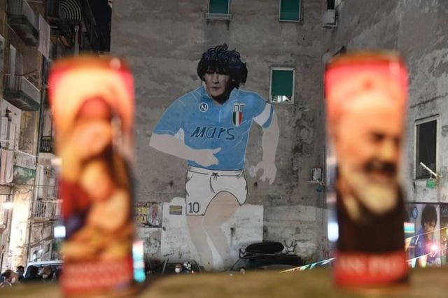 Maradona grafitisi